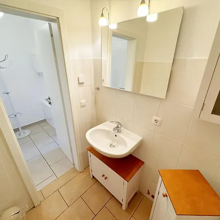 Haus Moewe Whg 02 Mit Balkon & Terrasse Thiessow